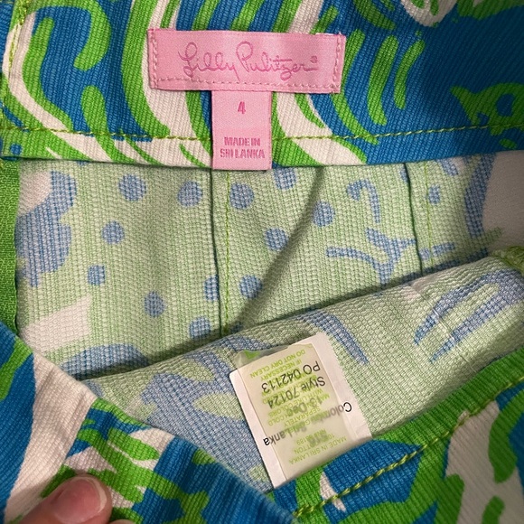 Lilly Pulitzer Shorts - Picture 2 of 3